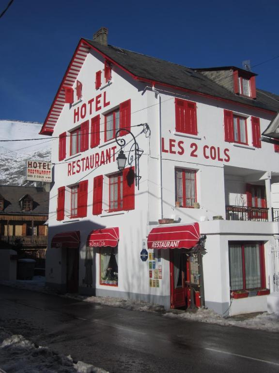 Hotel Les Deux Cols Sainte-Marie-de-Campan Εξωτερικό φωτογραφία